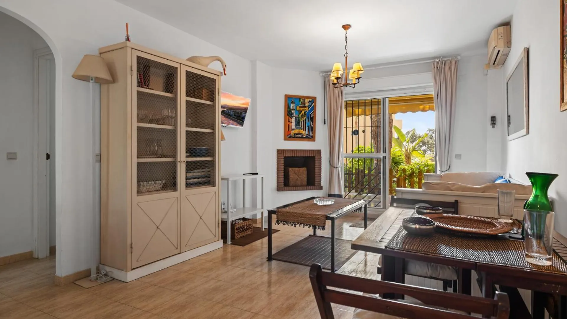 Seaview With Private Garden 5 Minutes Walk To The Beach And Amenities Sitio de Calahonda Apartment