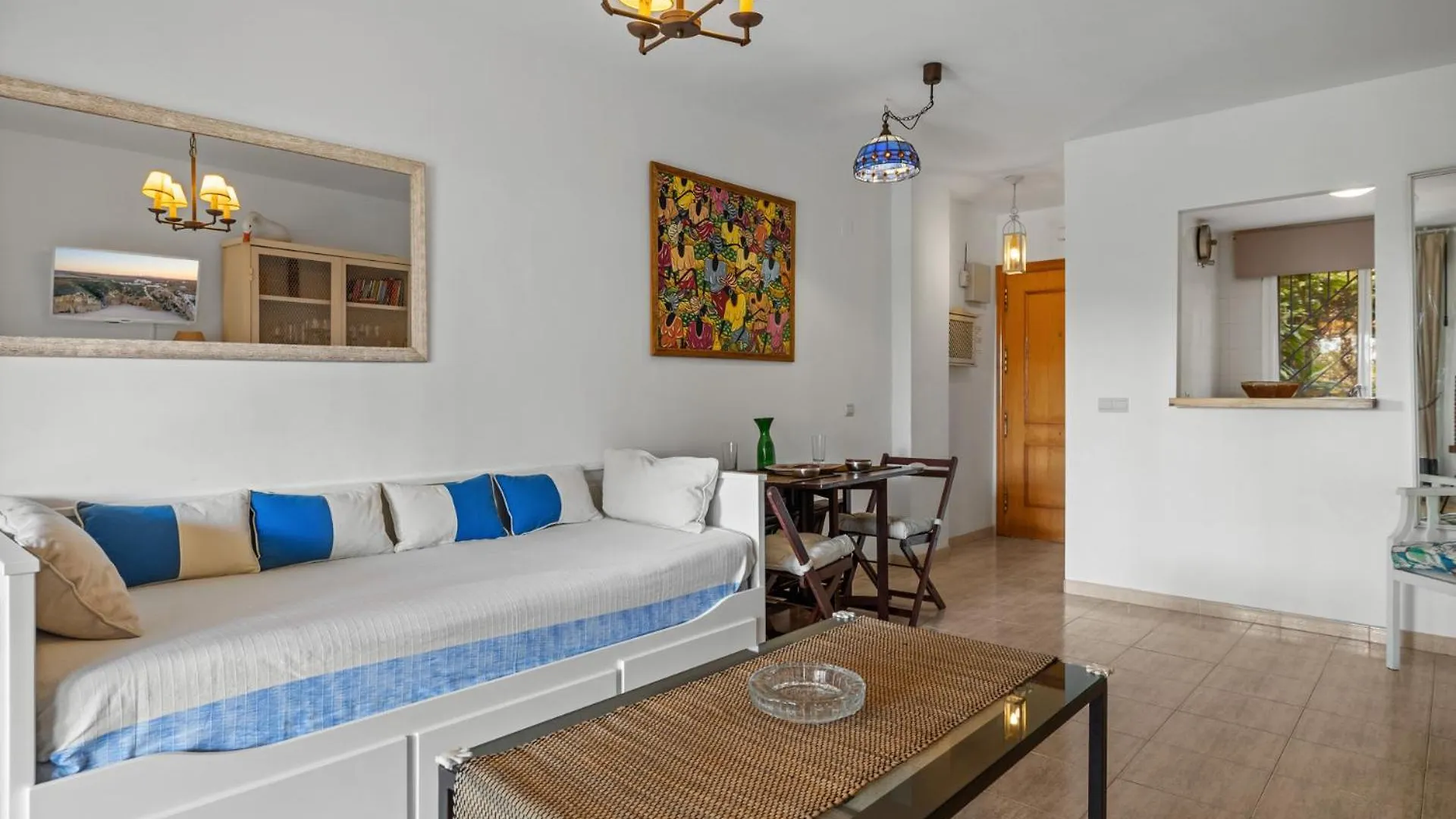 Seaview With Private Garden 5 Minutes Walk To The Beach And Amenities Sitio de Calahonda Apartment